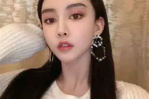 网红作家打榜遭群嘲：饭圈的自嗨与反噬